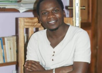 Page noire : Trésor Illanga, une plume et une voix radiophonique se sont éteintes à Bukavu